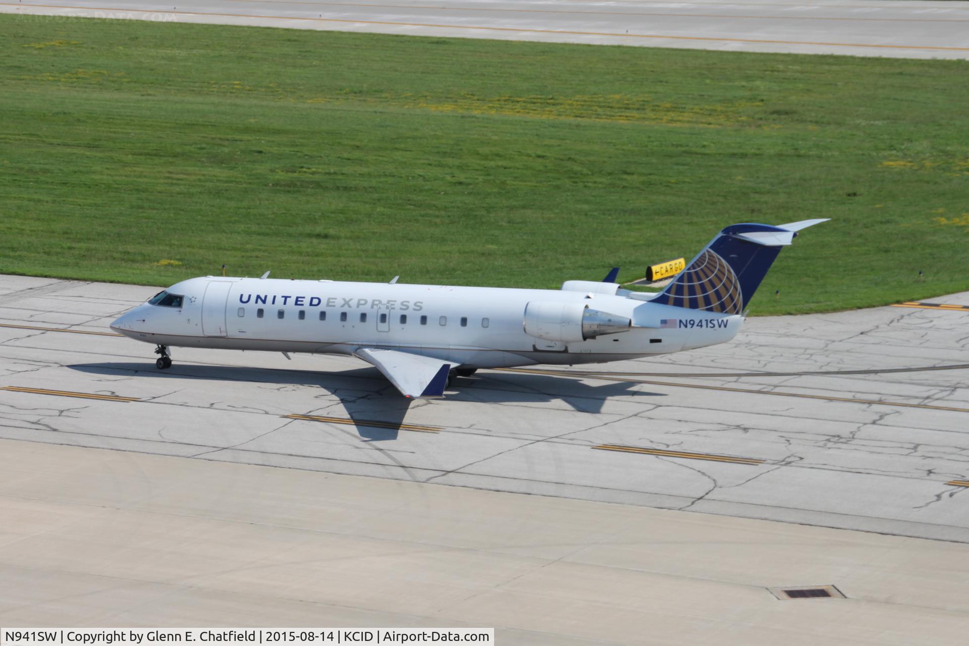 N941SW, 2003 Bombardier CRJ-200LR (CL-600-2B19) C/N 7750, Arriving Runway 27