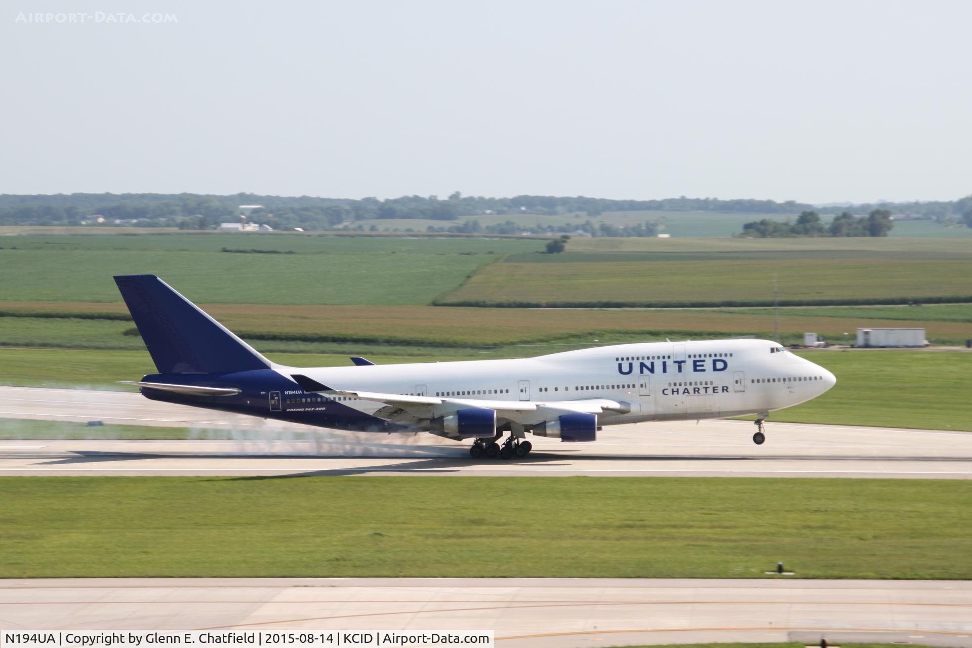 N194UA, 1997 Boeing 747-422 C/N 26892, Arriving Cedar Rapids