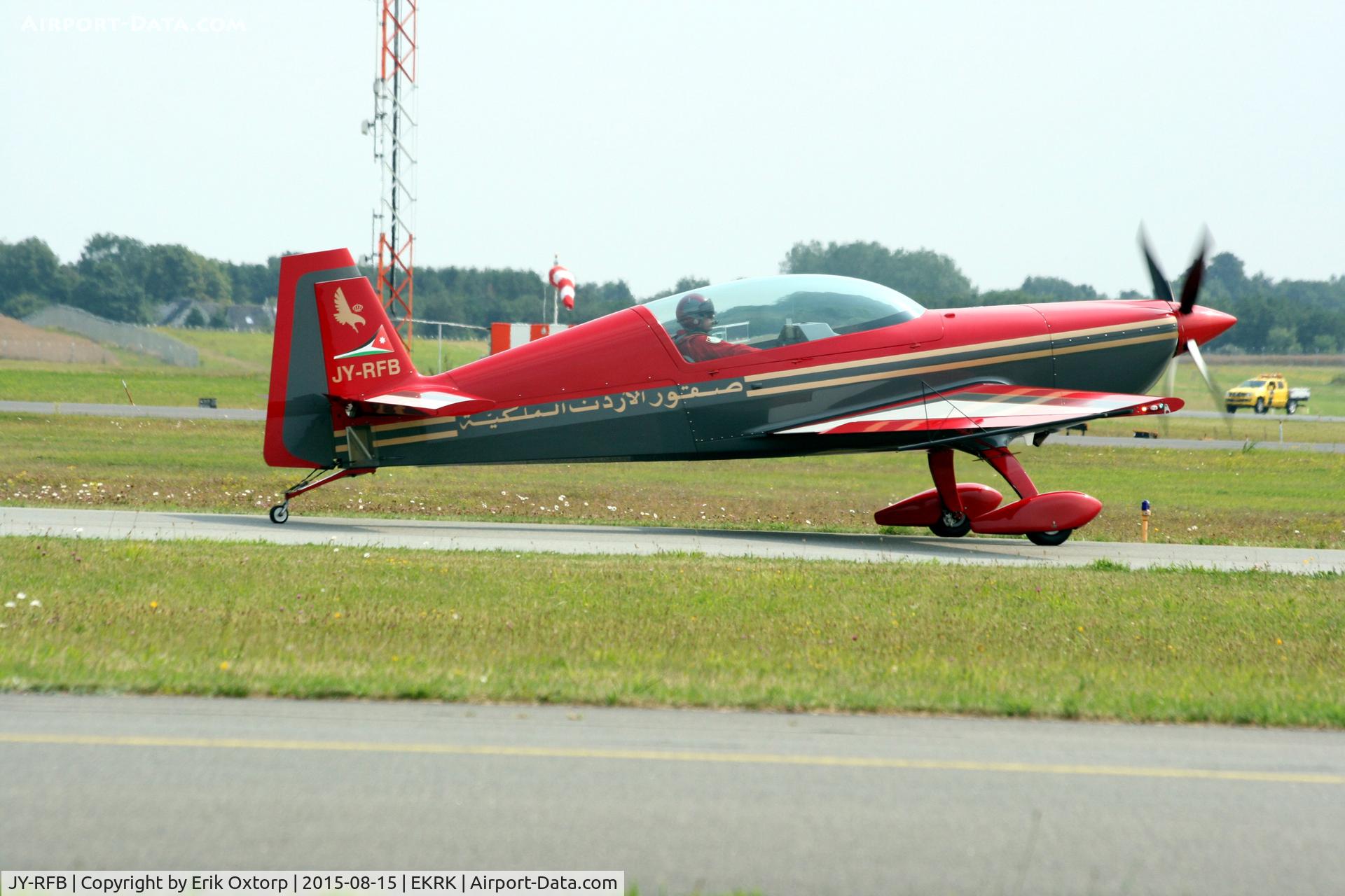 JY-RFB, Extra EA-300 C/N 1240, JY-RFB at the Roskilde Air Show 2015