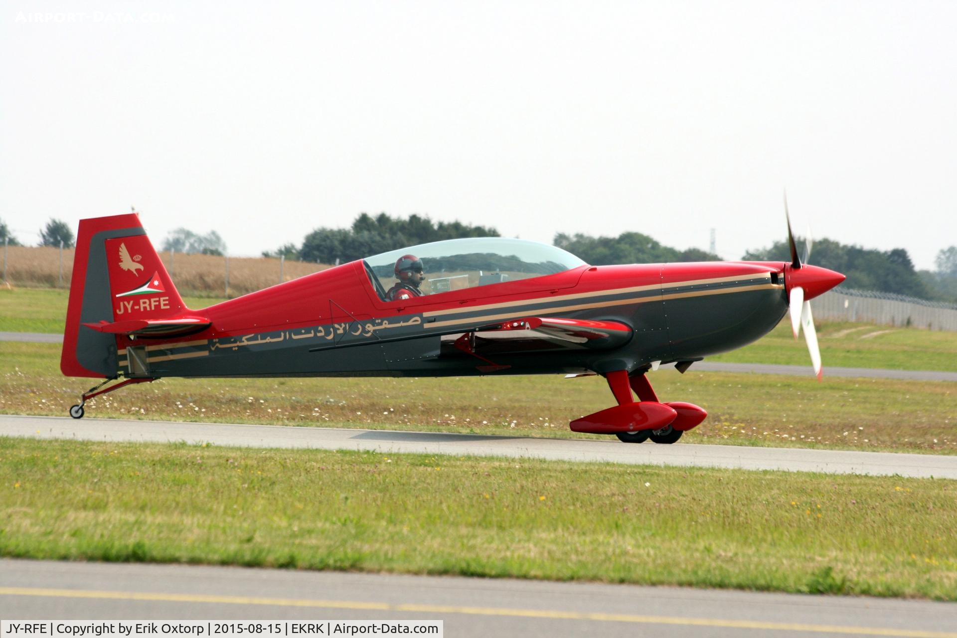 JY-RFE, Extra EA-300LP C/N 1243, JY-RFE at the Roskilde Air Show 2015