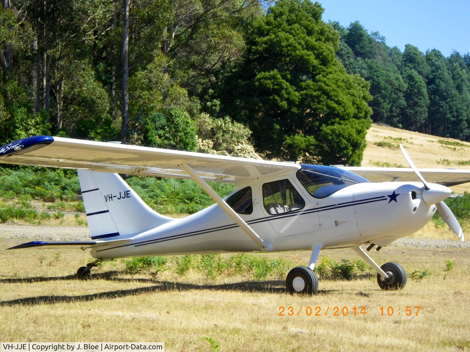 VH-JJE, 2003 Stoddard-Hamilton Glastar C/N 5767, Bush airstrip Tasmania