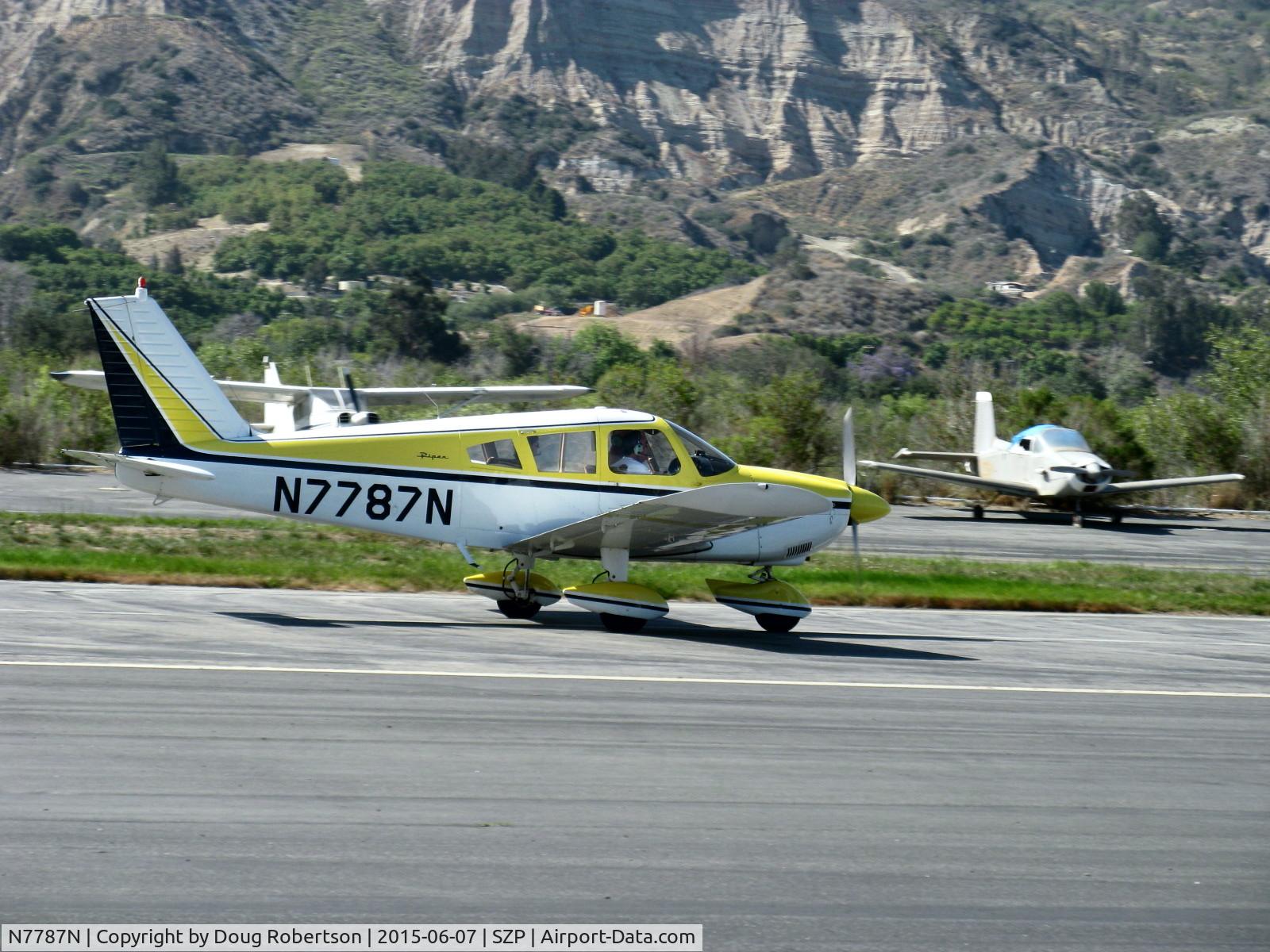 N7787N, 1969 Piper PA-28-180 Cherokee C/N 28-5235, 1969 Piper PA-28-180 CHEROKEE, Lycoming O&VO-360 180 Hp, landing roll Rwy 22