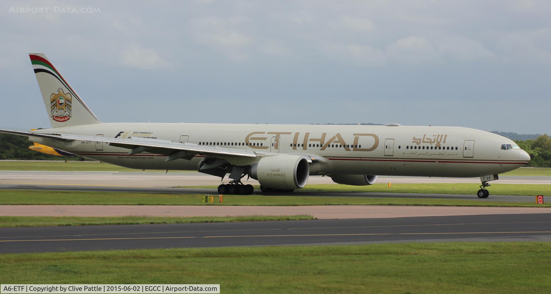 A6-ETF, 2009 Boeing 777-3FX/ER C/N 39700, In action at Manchester Airport EGCC