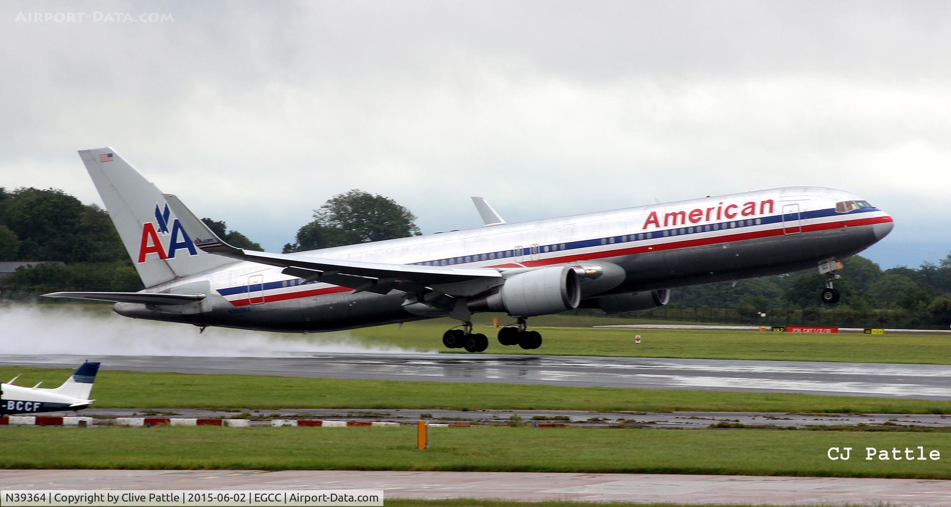 N39364, 1988 Boeing 767-323 C/N 24045, Departing Manchester Airport EGCC