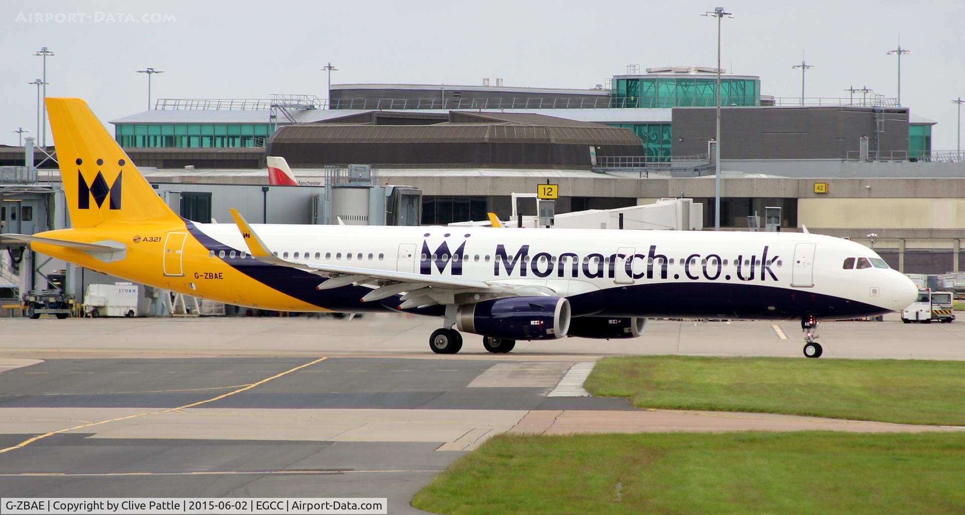 G-ZBAE, 2013 Airbus A321-231 C/N 5606, Taxy for departure Manchester Airport EGCC