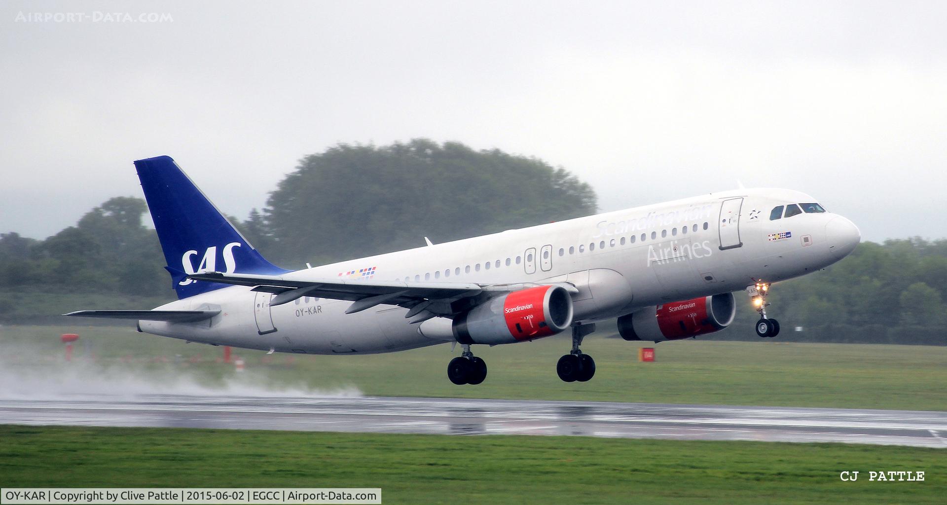 OY-KAR, 2007 Airbus A320-232 C/N 3159, Take off from Manchester Airport EGCC