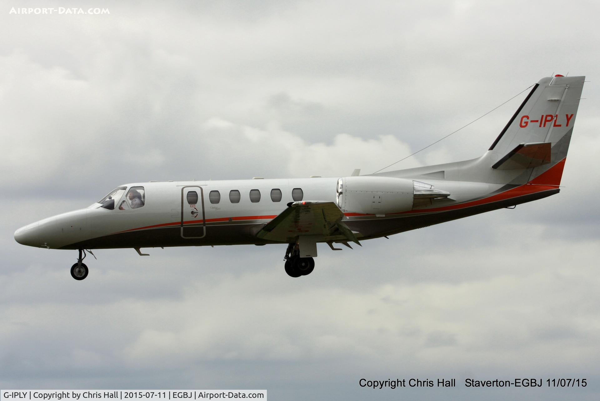 G-IPLY, 2000 Cessna 550 Citation Bravo C/N 550-0927, on finals at Staverton
