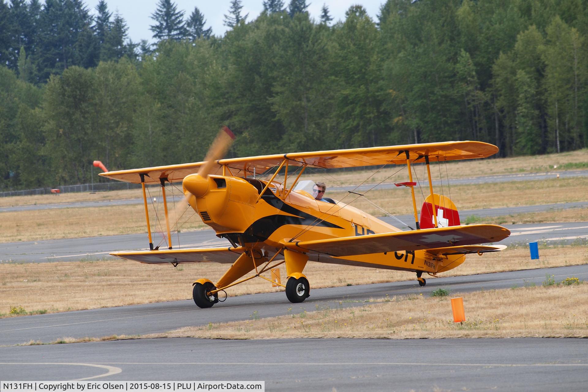 N131FH, Bucker Bu-131 Jungmann C/N 1011, Bucker BU-131 taxing in for Cubs and Classics at Thun Field