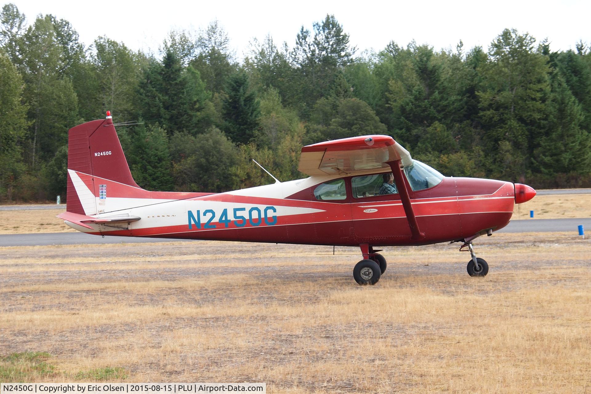 N2450G, 1959 Cessna 182B Skylane C/N 51750, 1959 Cessna 182 taxing in for Cubs and Classics.