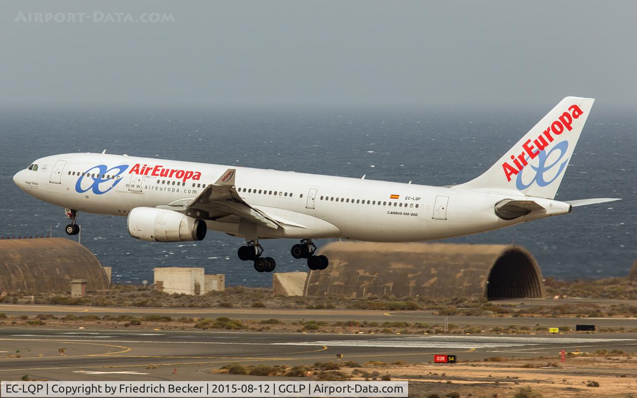 EC-LQP, 2003 Airbus A330-243 C/N 526, short final RW03L