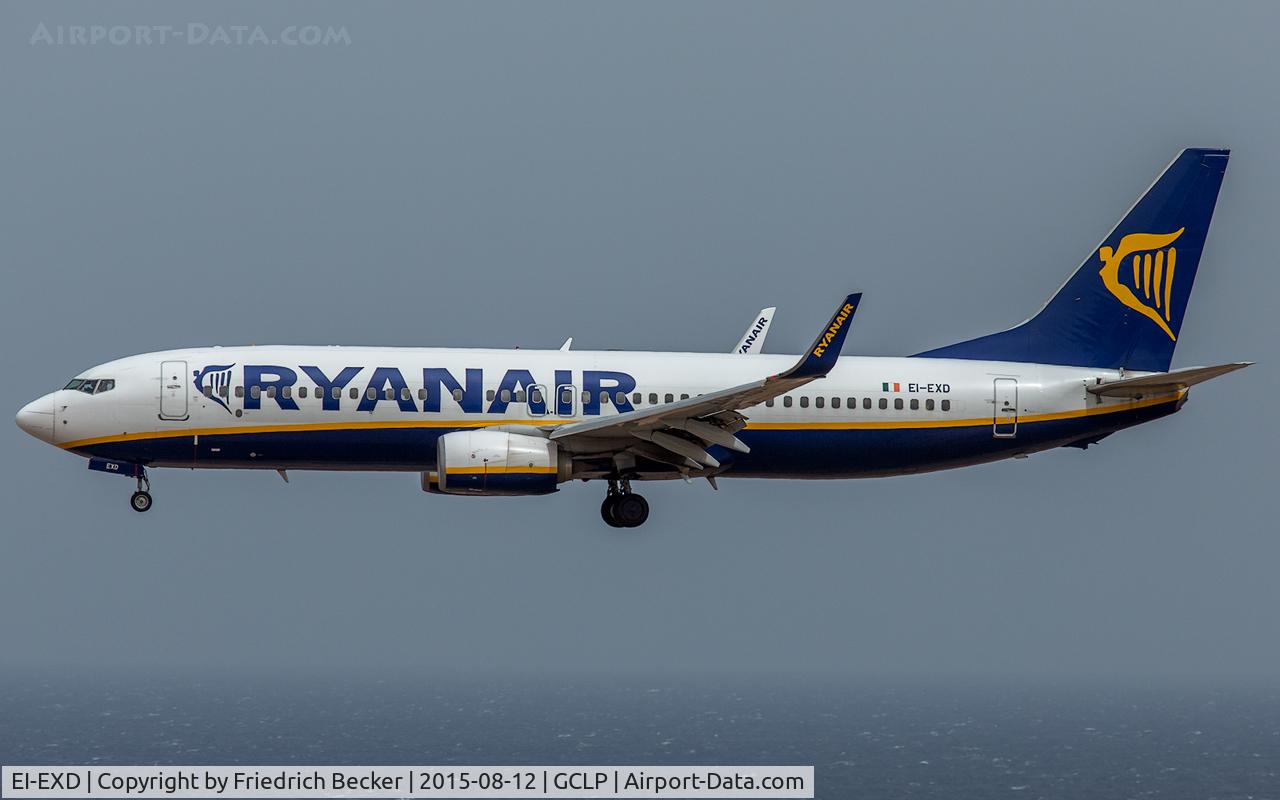 EI-EXD, 2012 Boeing 737-8AS C/N 40320, on final RW03L