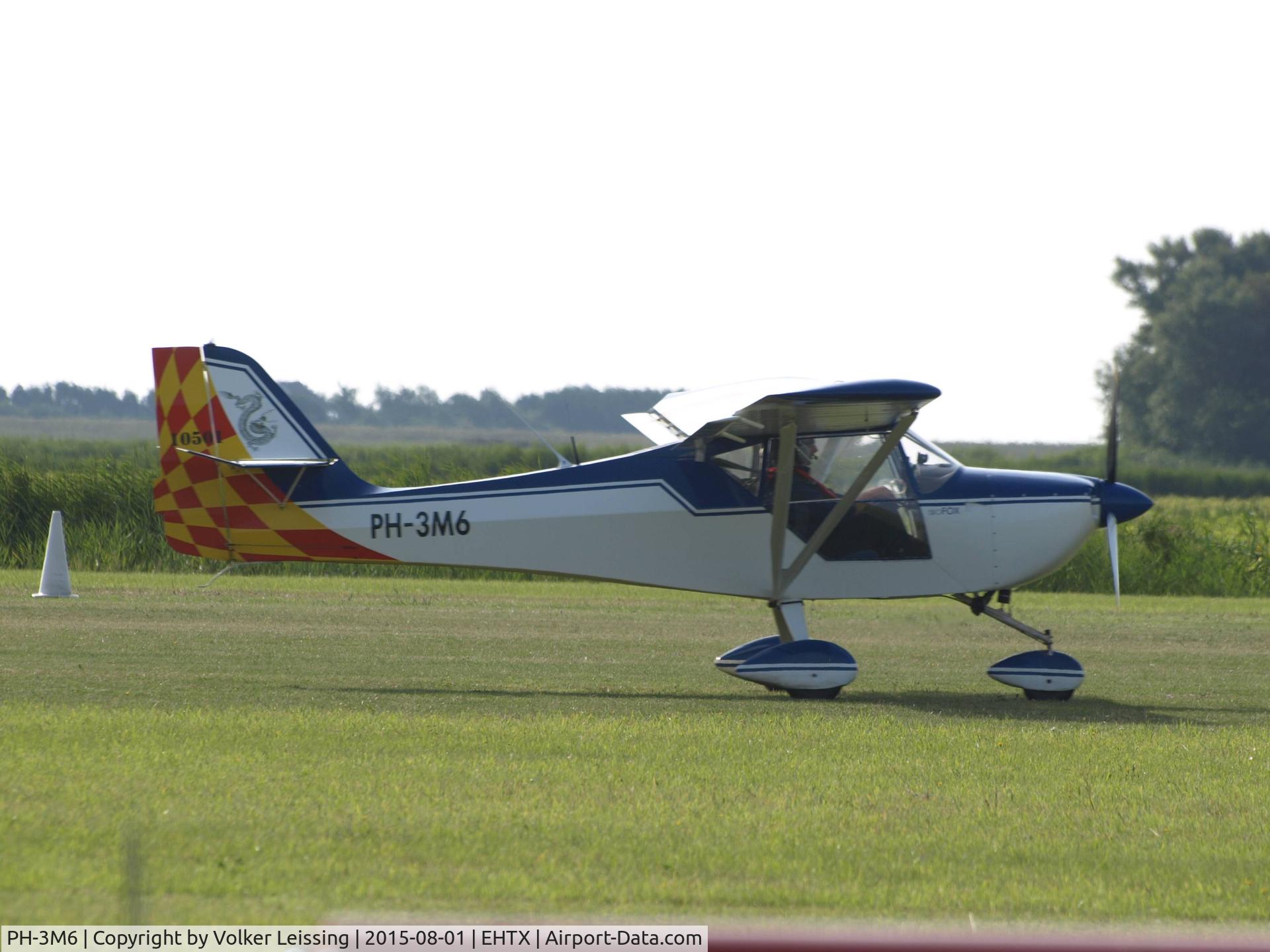 PH-3M6, 2001 Aeropro Eurofox C/N 10501, landing