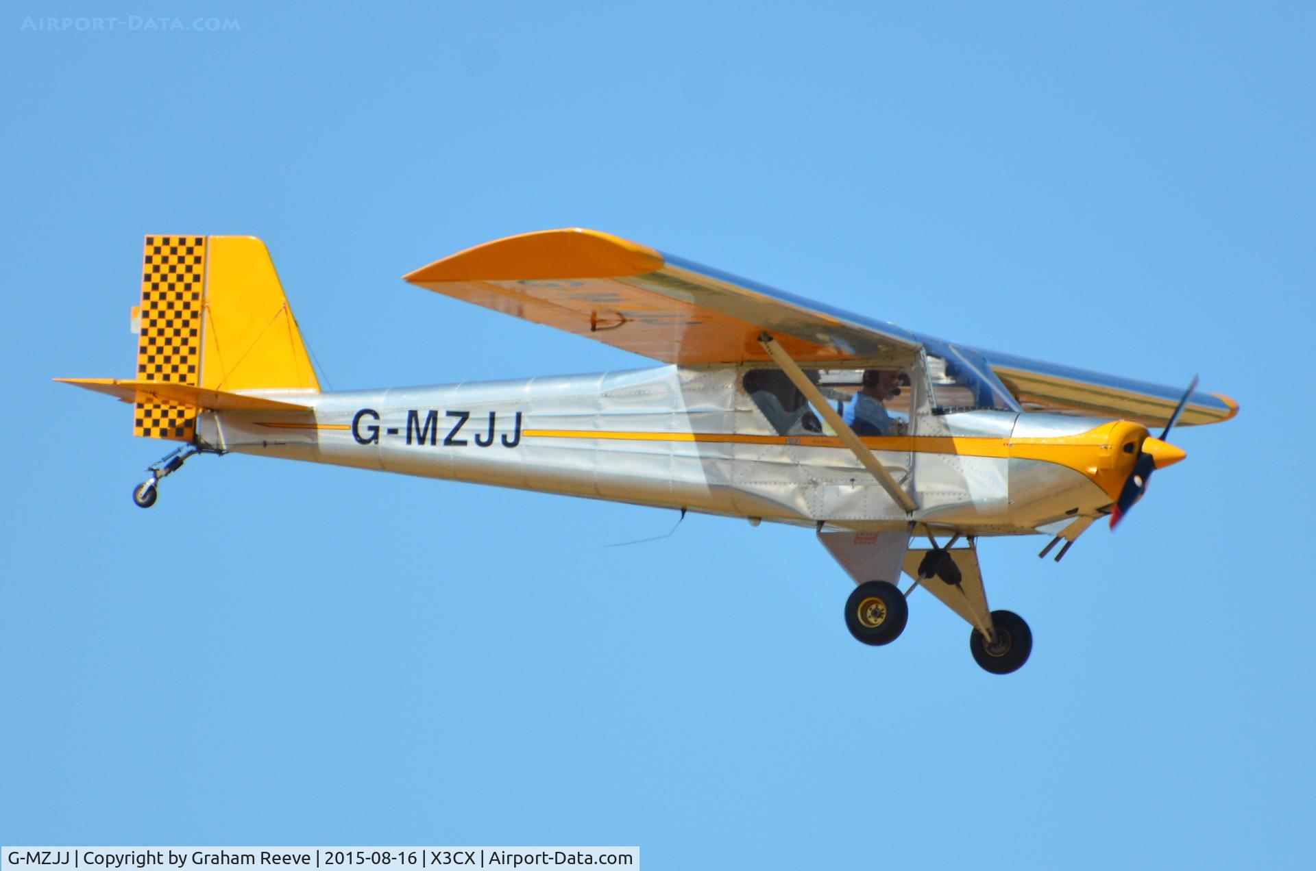 G-MZJJ, 1998 Murphy Maverick C/N PFA 259-13016, Landing at Northrepps.