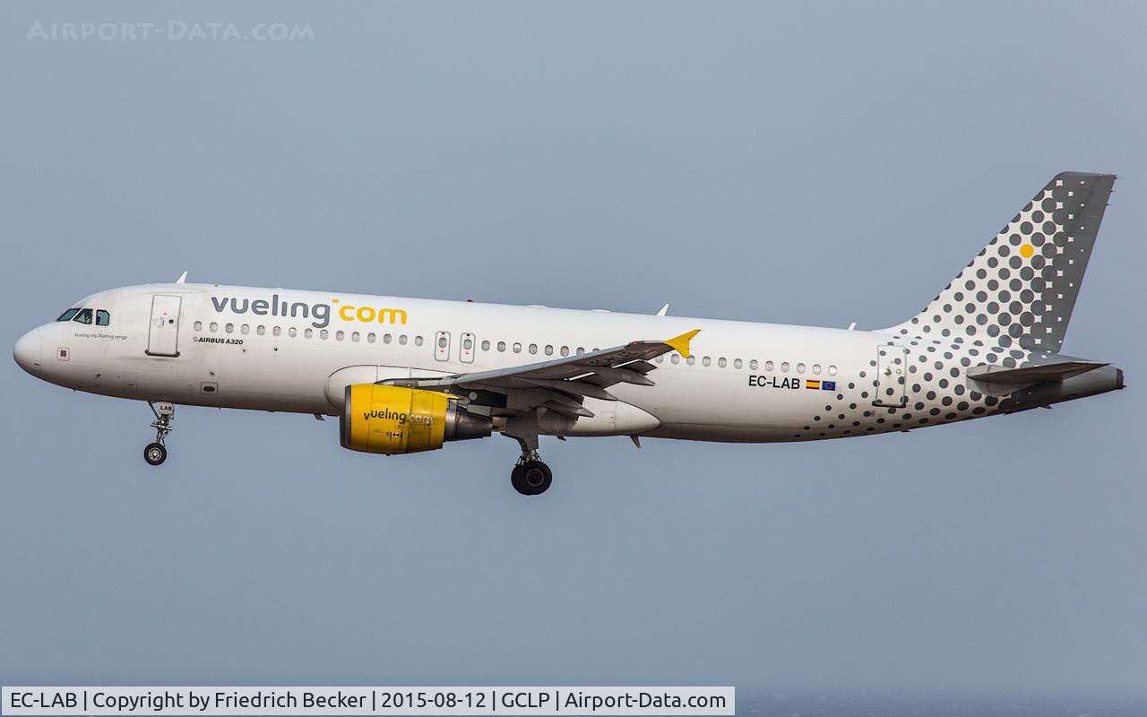EC-LAB, 2006 Airbus A320-214 C/N 2761, on final RW03L