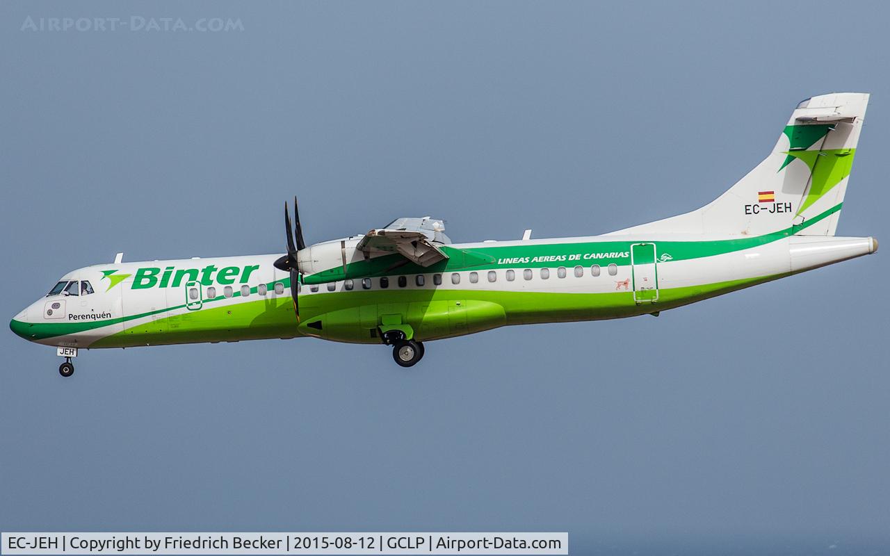 EC-JEH, 2005 ATR 72-212 C/N 716, on final RW03L
