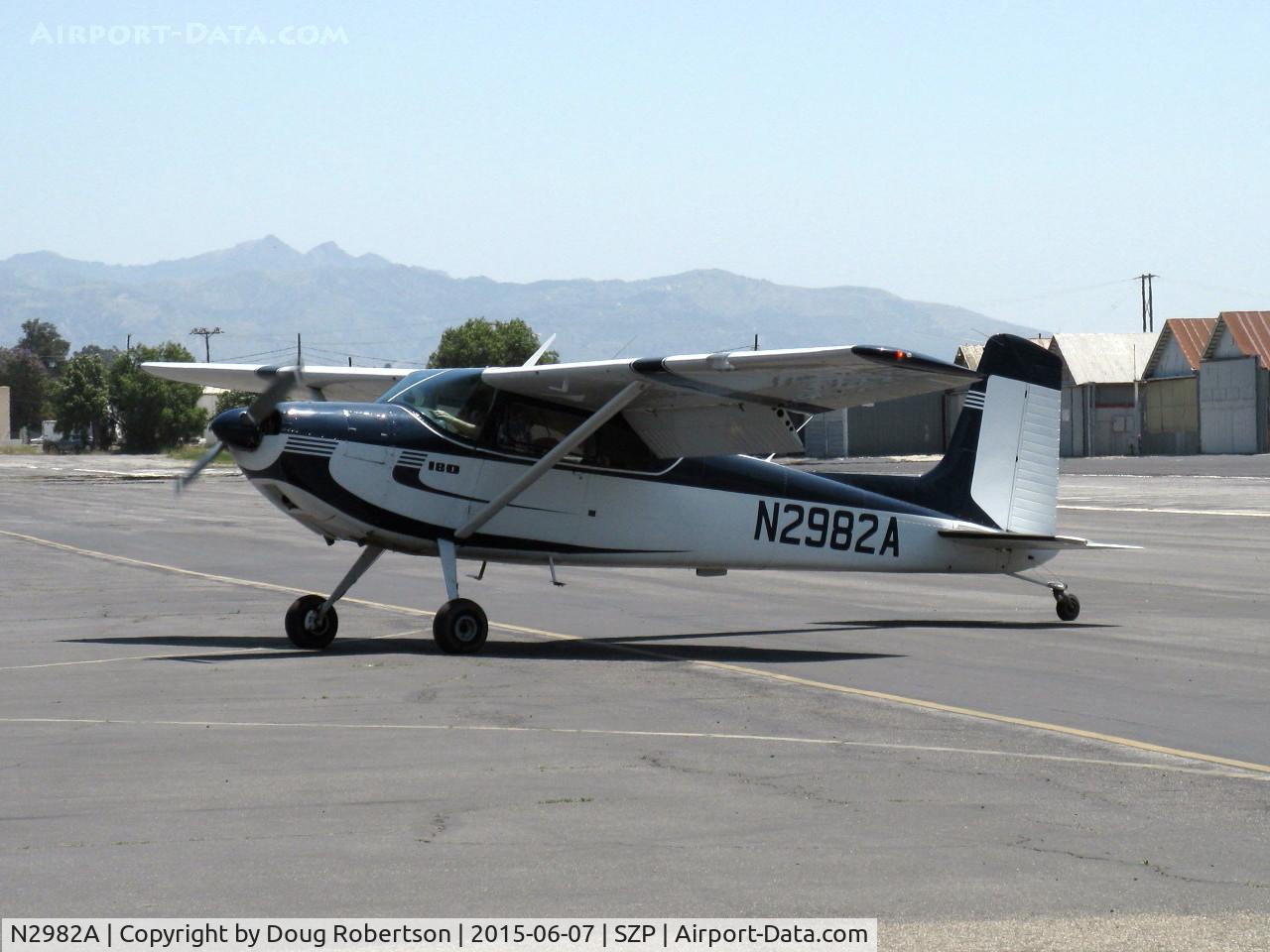 N2982A, 1953 Cessna 180 C/N 30182, 1953 Cessna 180, Continental O-470-A 225 Hp, 1st year of production, taxi off the active