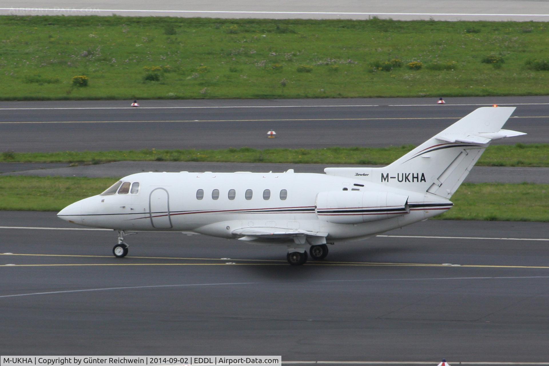 M-UKHA, 2003 Raytheon Hawker 800XP C/N 258625, Private Aircraft
