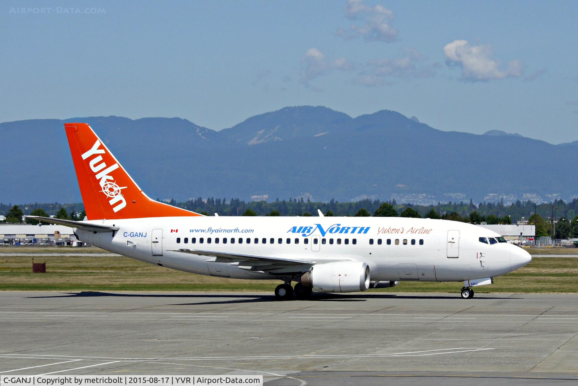 C-GANJ, 1993 Boeing 737-548 C/N 26287, Arrival at YVR