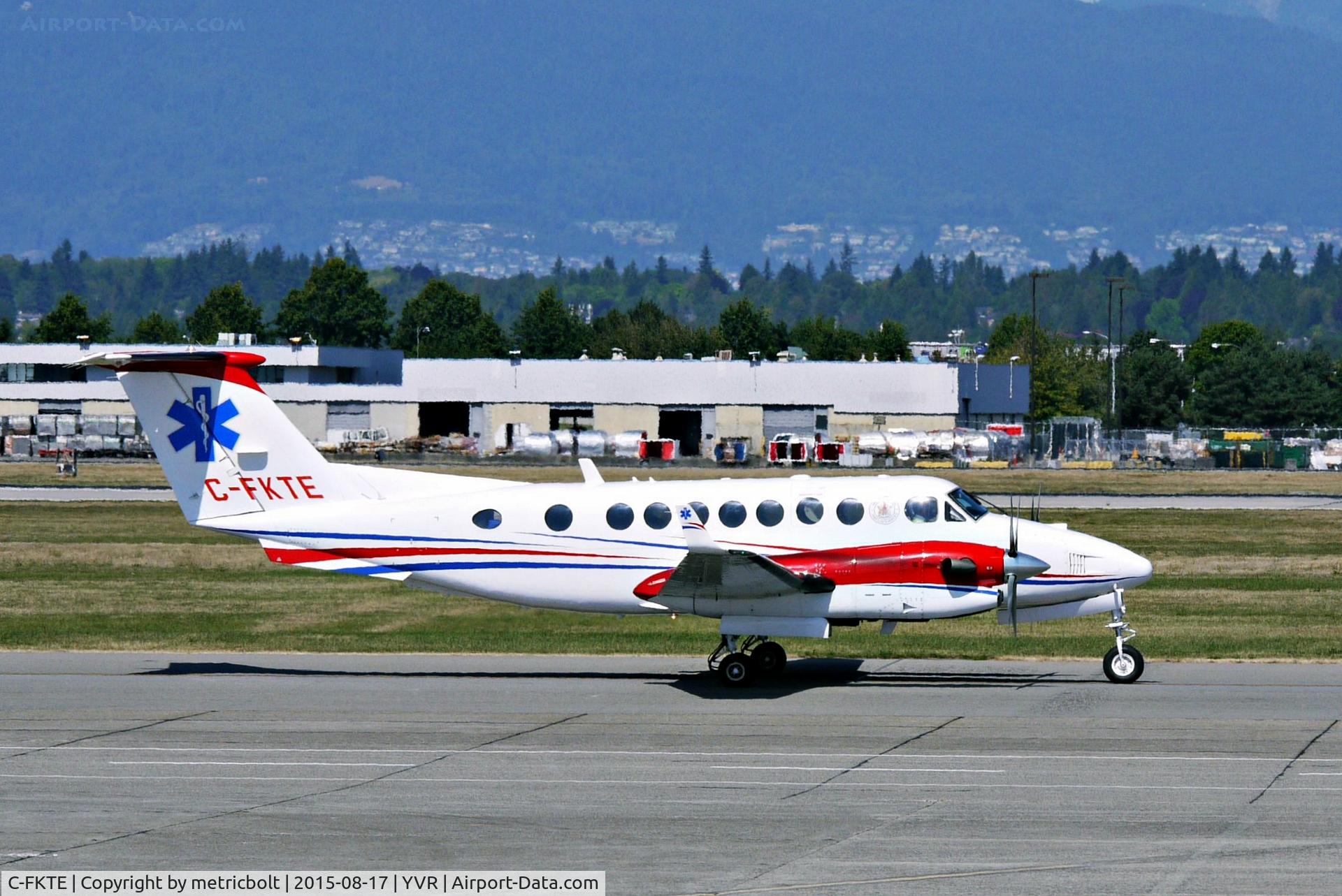 C-FKTE, 2006 Beech 350 Bonanza C/N FL-477, Arrival at YVR