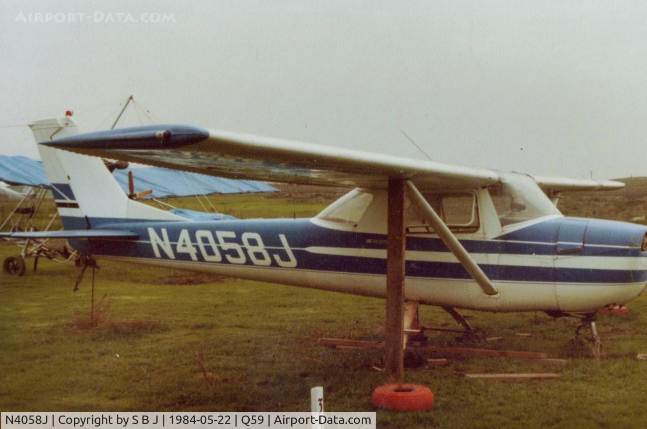 N4058J, 1966 Cessna 150G C/N 15065358, 58J soon after purchase. Was raising it to put wheels on as they had been removed and didnt come with the plane.With wheels and tires the ability to taxi was improved dramatically..