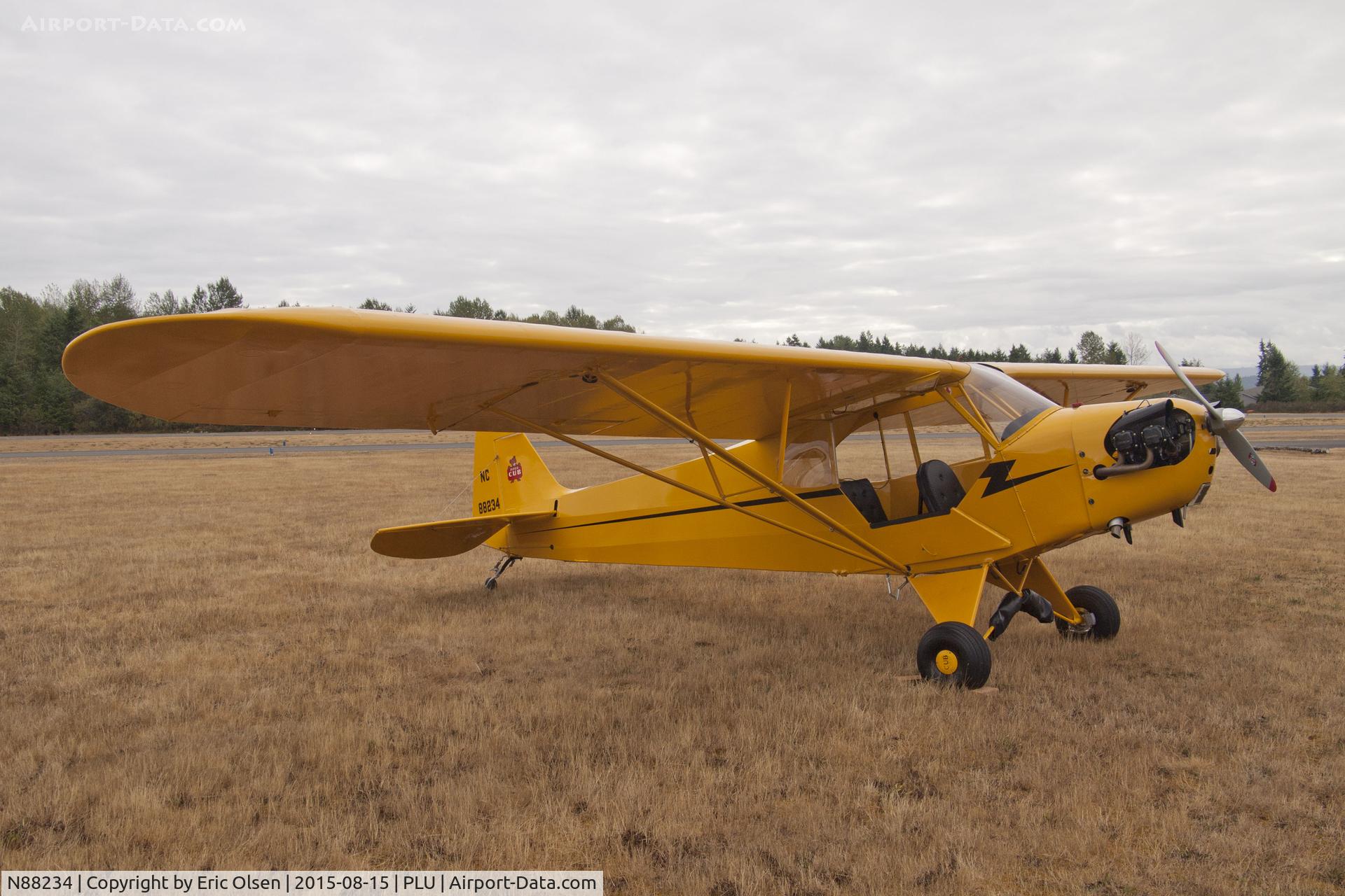N88234, 1946 Piper J3C-65 Cub C/N 15851, Piper Cub at Cubs and Classics