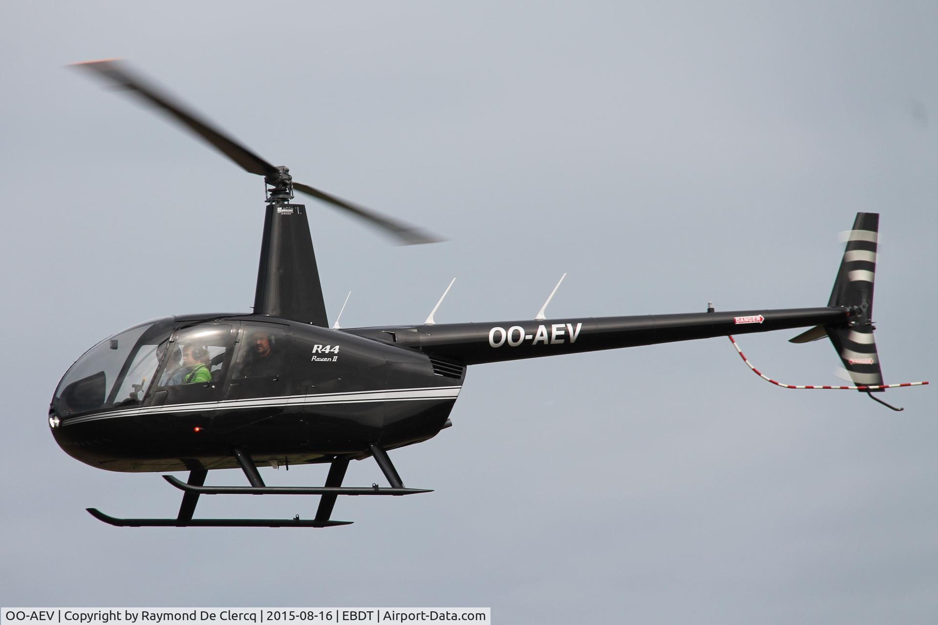 OO-AEV, 2014 Robinson R44  Raven II C/N 13712, Schaffen-Diest 2015.