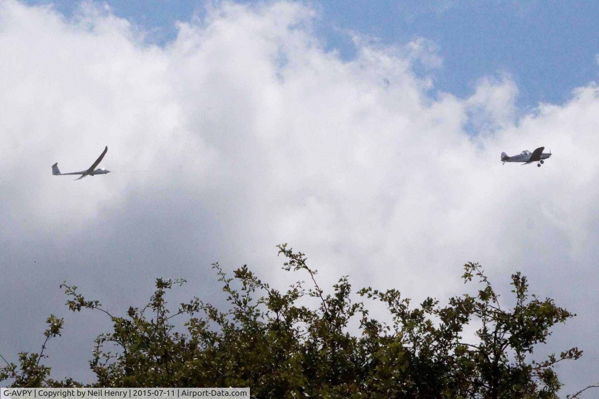 G-AVPY, 1967 Piper PA-25-235 Pawnee C/N 25-4330, seen over Parham House grounds, Storrington, West Sussex, UK - towing a glider - from Southdowns Gliding Club - on 11 July 2015