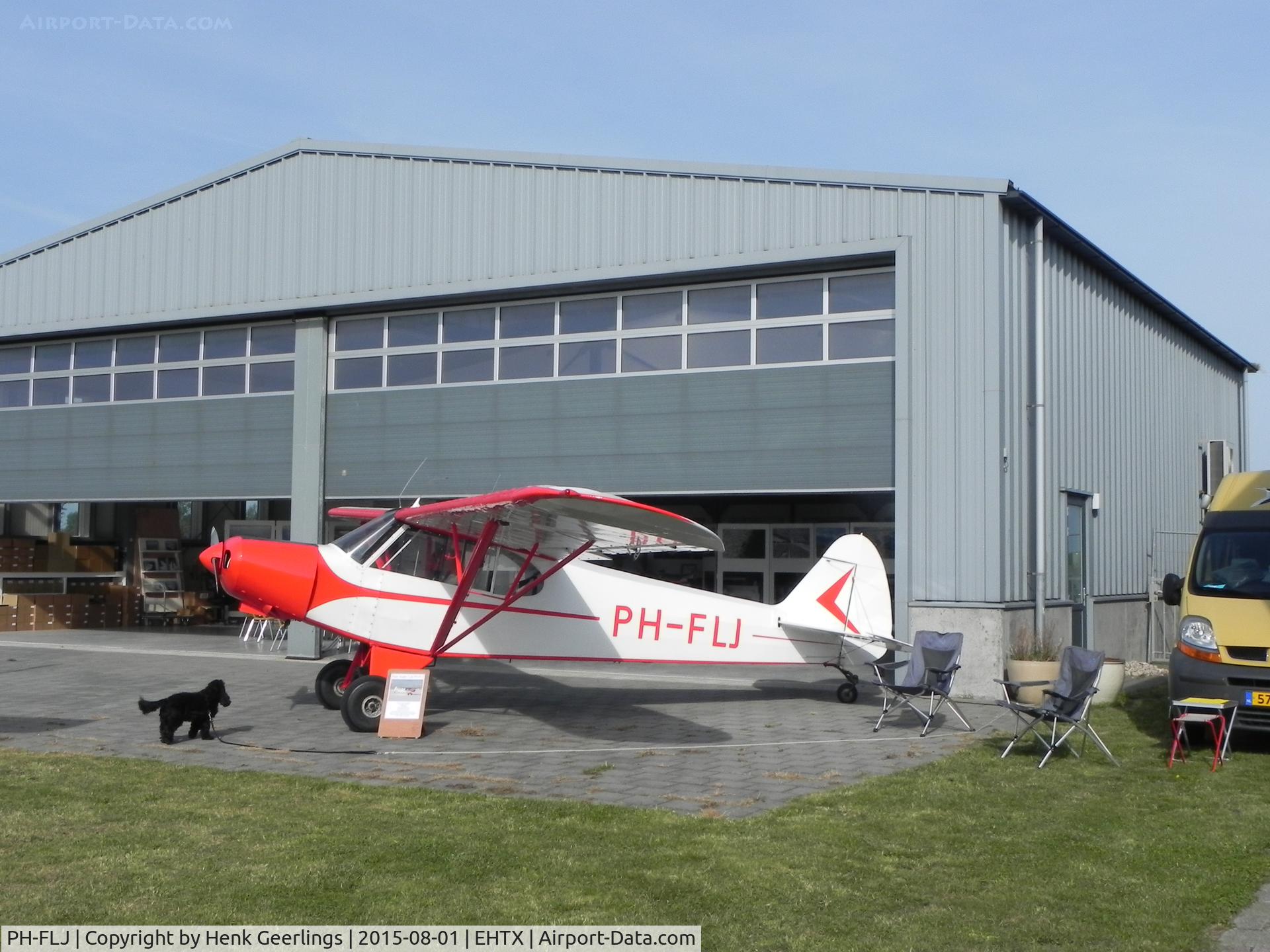 PH-FLJ, 1950 Piper PA-18-105 Super Cub C/N 18-284, Texel Airshow August 2015