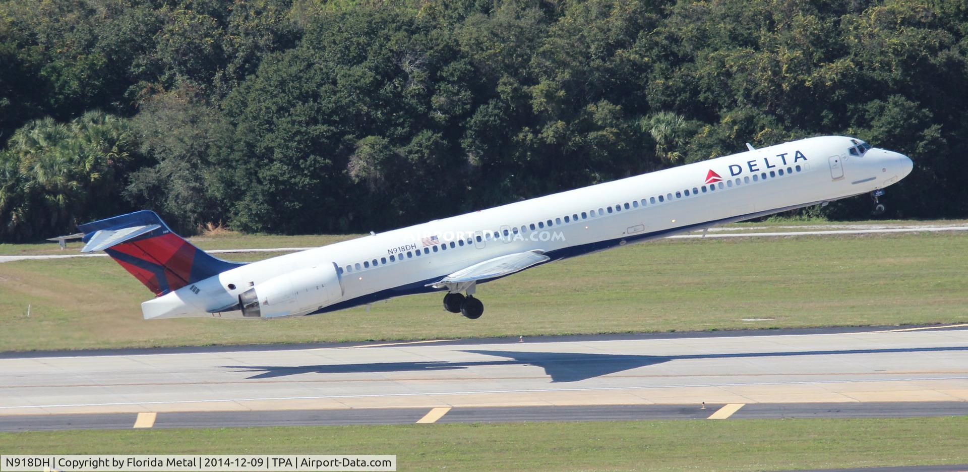N918DH, McDonnell Douglas MD-90-30 C/N 53553, Delta