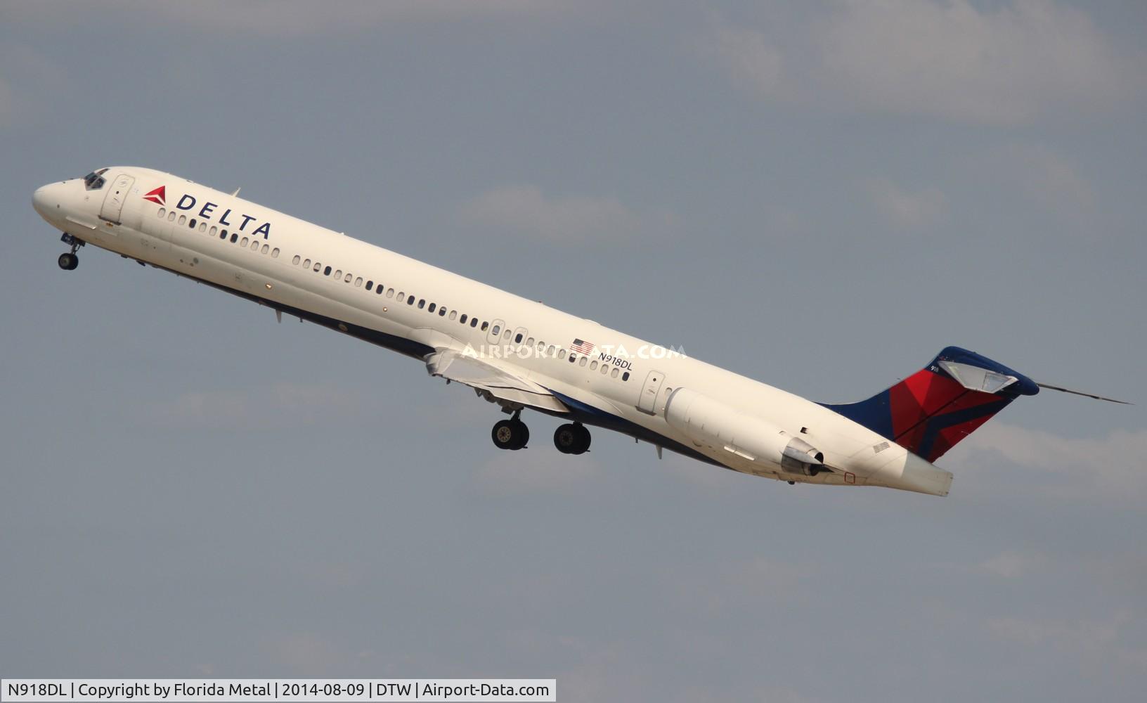 N918DL, 1988 McDonnell Douglas MD-88 C/N 49583, Delta