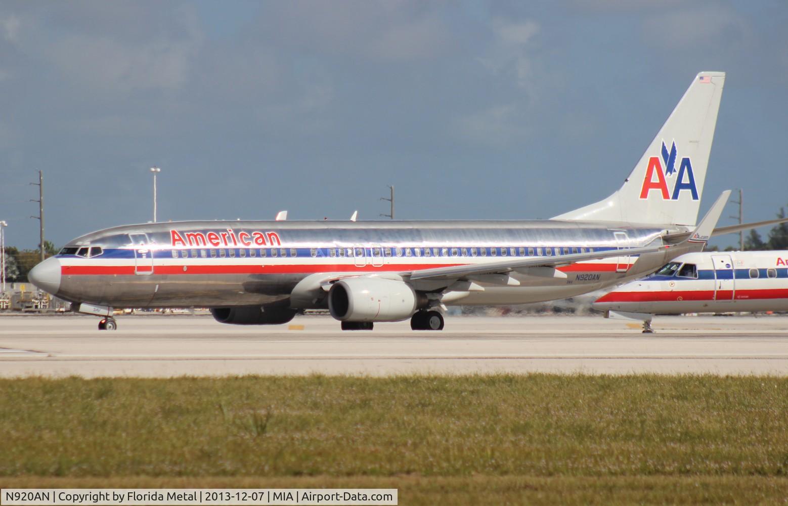 N920AN, 1999 Boeing 737-823 C/N 29521, American