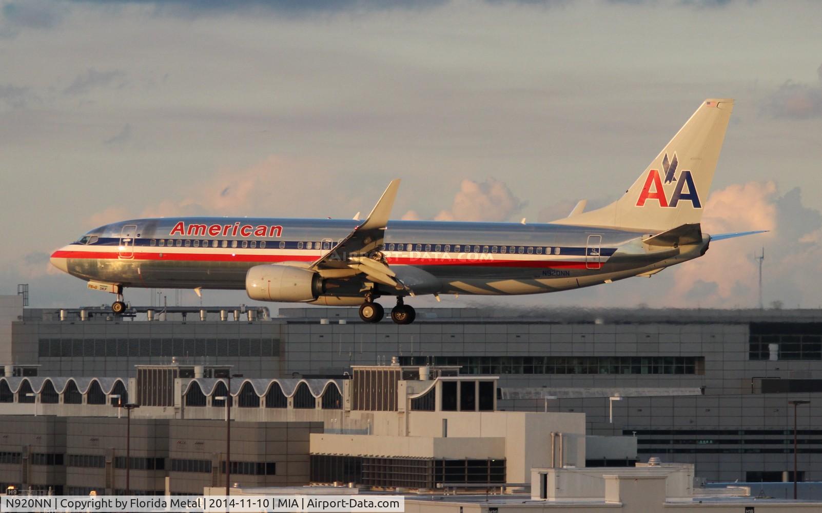 N920NN, 2013 Boeing 737-823 C/N 31165, American