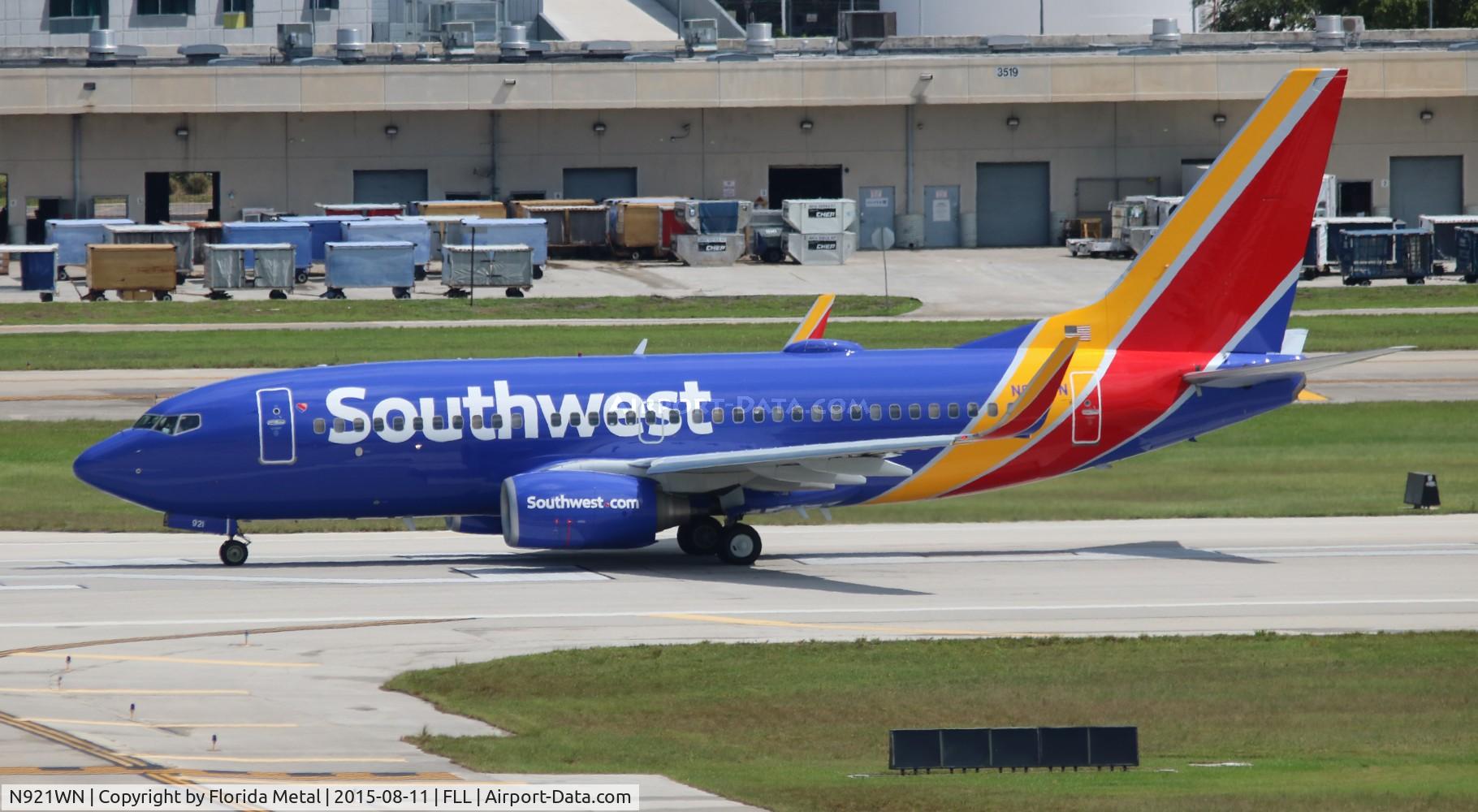 N921WN, 2008 Boeing 737-7H4 C/N 36626, Southwest