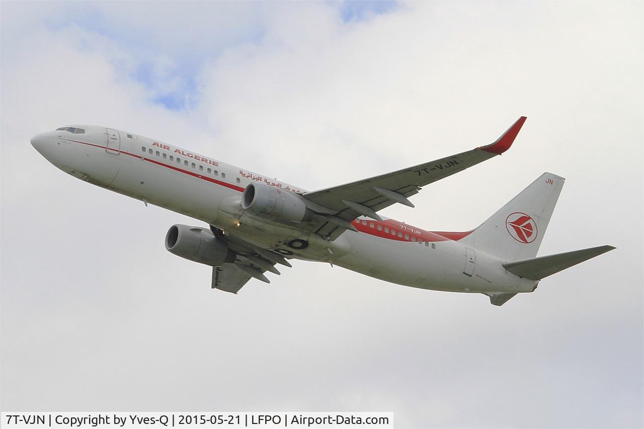 7T-VJN, 2001 Boeing 737-8D6 C/N 30206, Boeing 737-8D6, Take off rwy 24, Paris-Orly airport (LFPO-ORY)