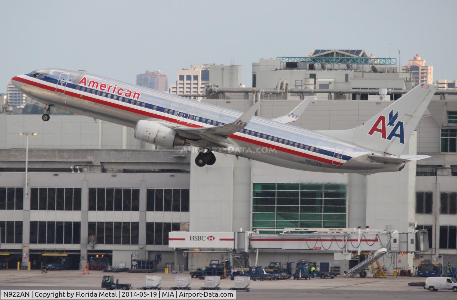 N922AN, 1999 Boeing 737-823 C/N 29523, American