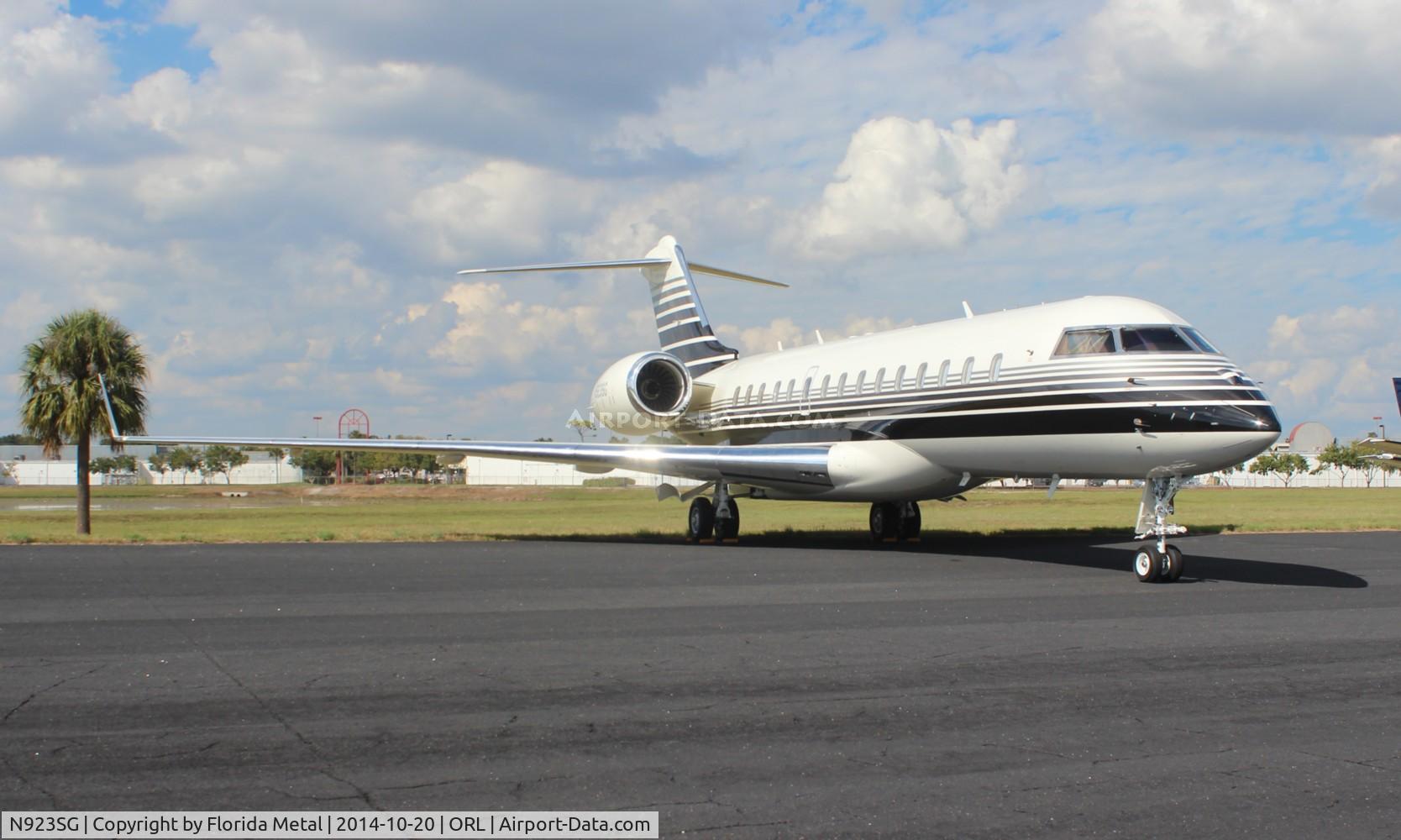 N923SG, 2009 Bombardier BD-700-1A10 Global Express XRS C/N 9354, Global Express