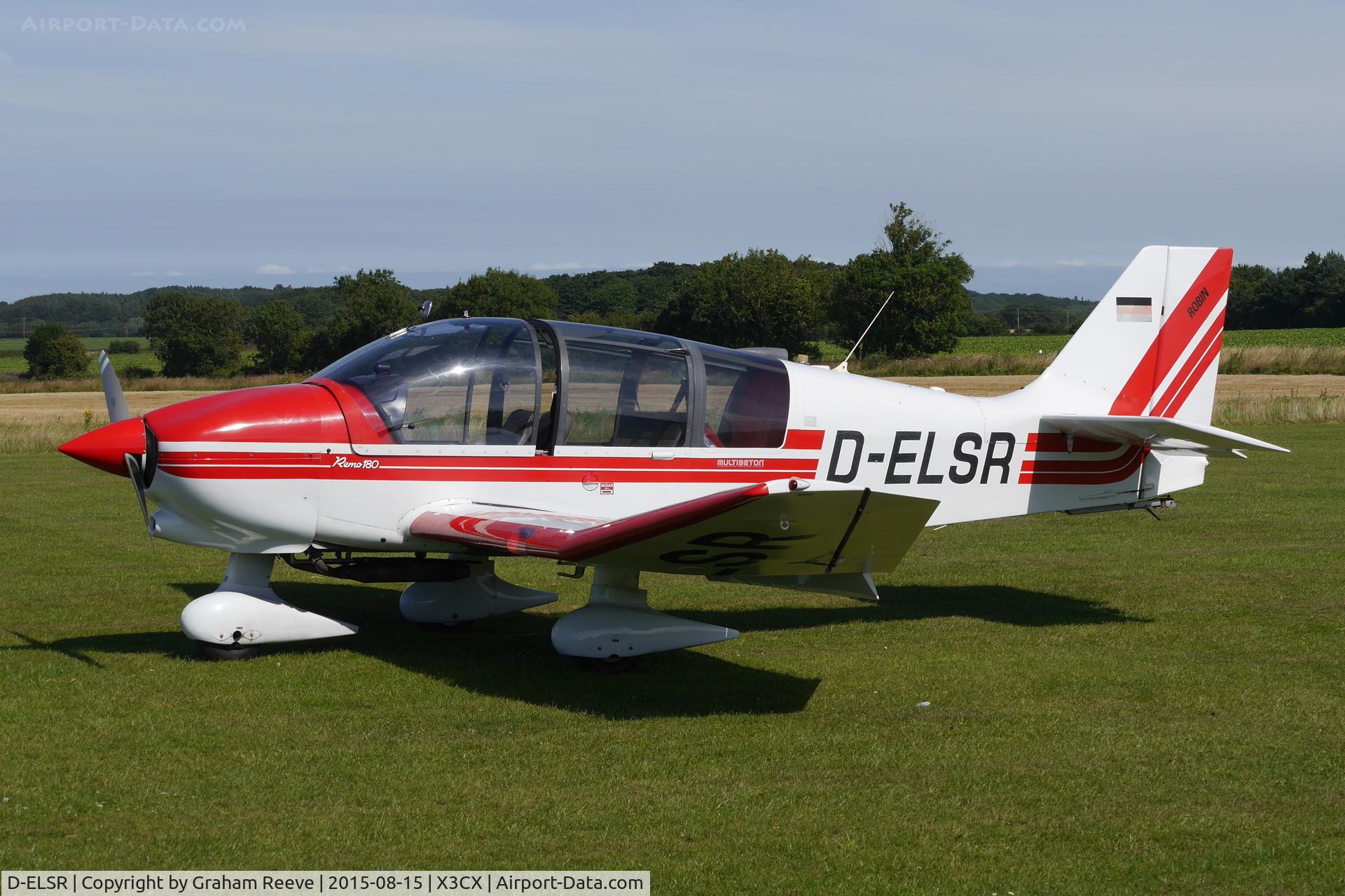 D-ELSR, 1991 Robin DR-400-180R Remorqueur Regent C/N 2012, Parked at Northrepps.
