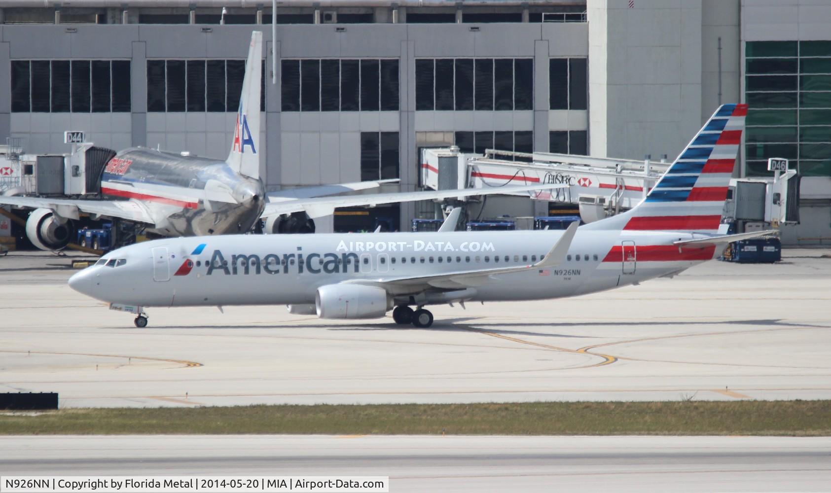 N926NN, 2013 Boeing 737-823 C/N 33321, American