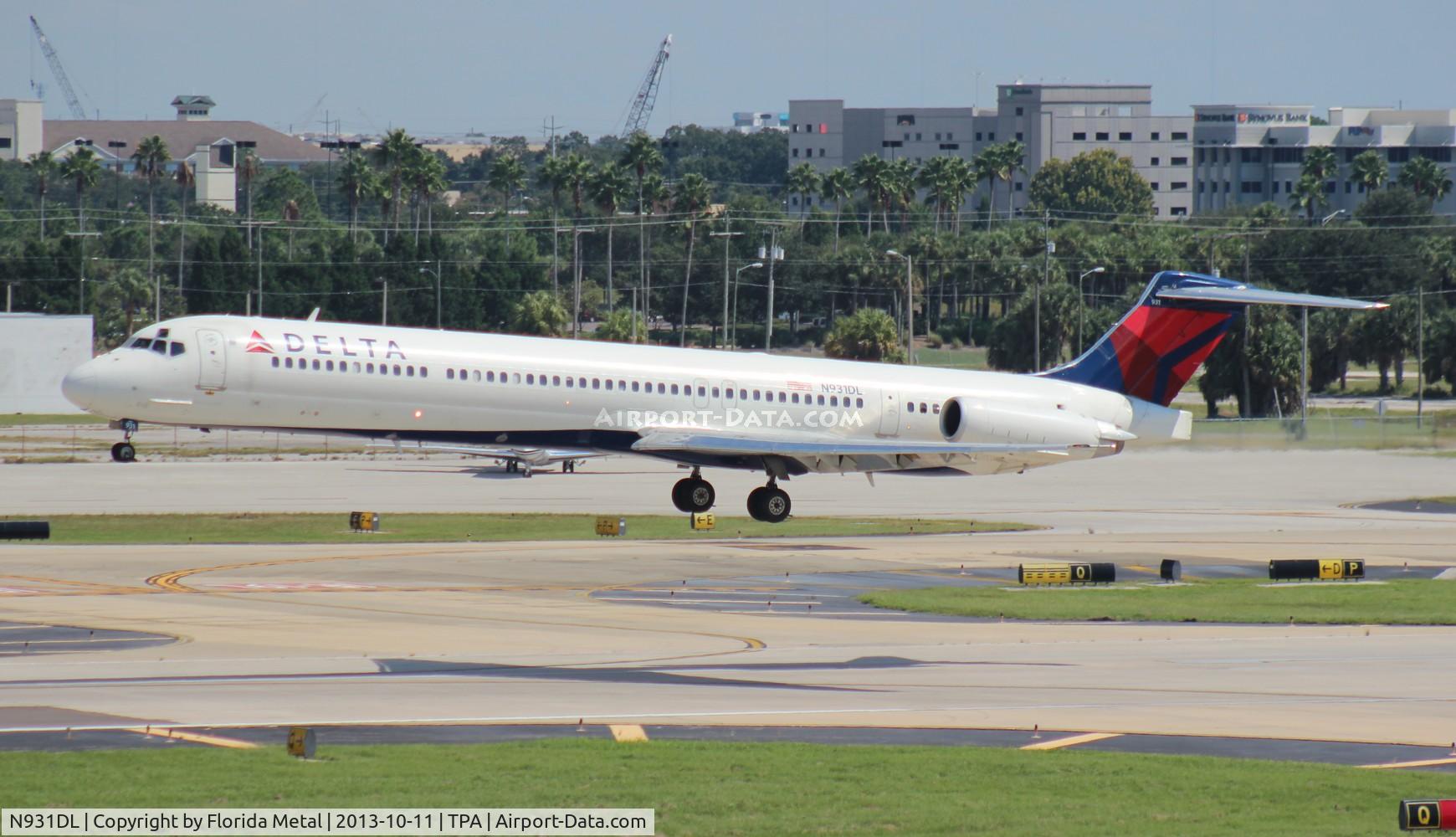N931DL, 1988 McDonnell Douglas MD-88 C/N 49718, Delta