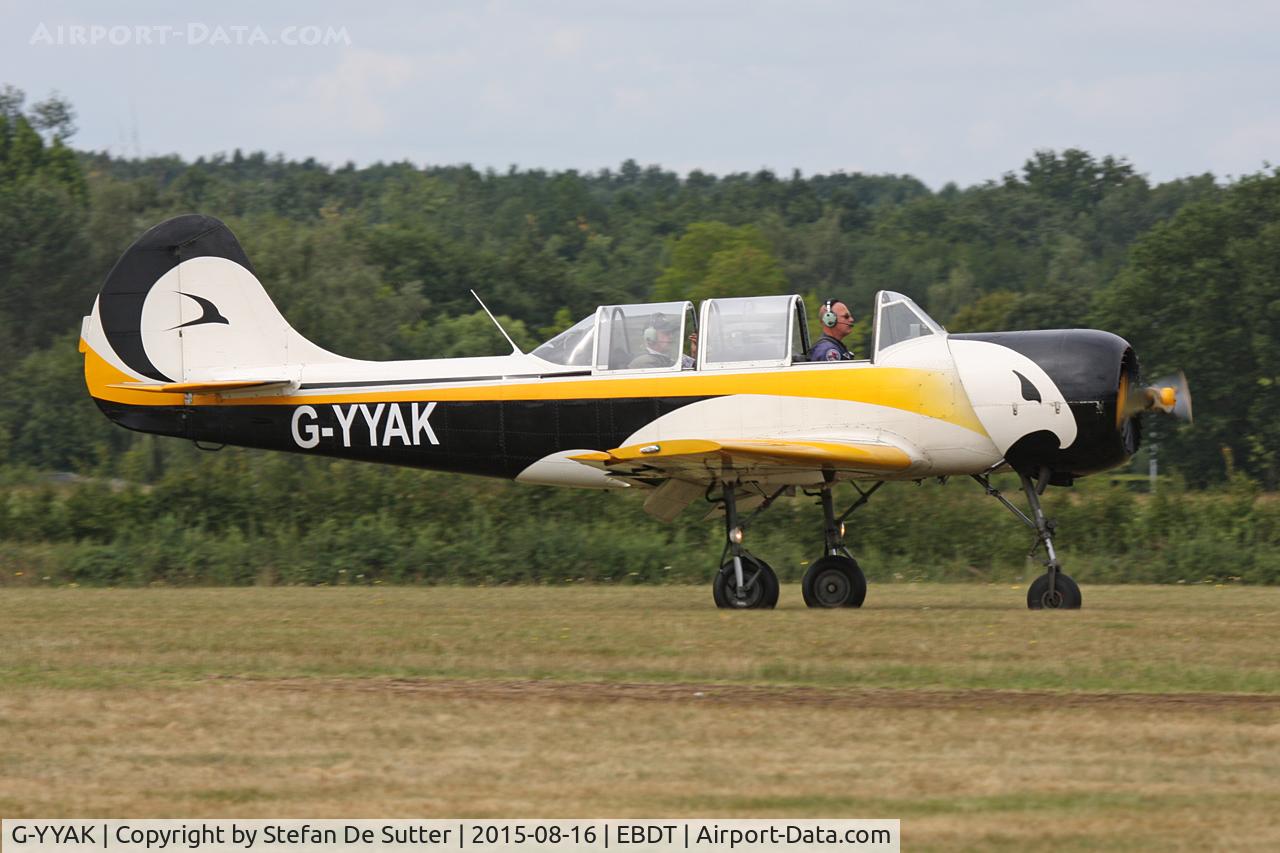 G-YYAK, 1987 Bacau Yak-52 C/N 878101, Schaffen Old Timer Fly In 2015.