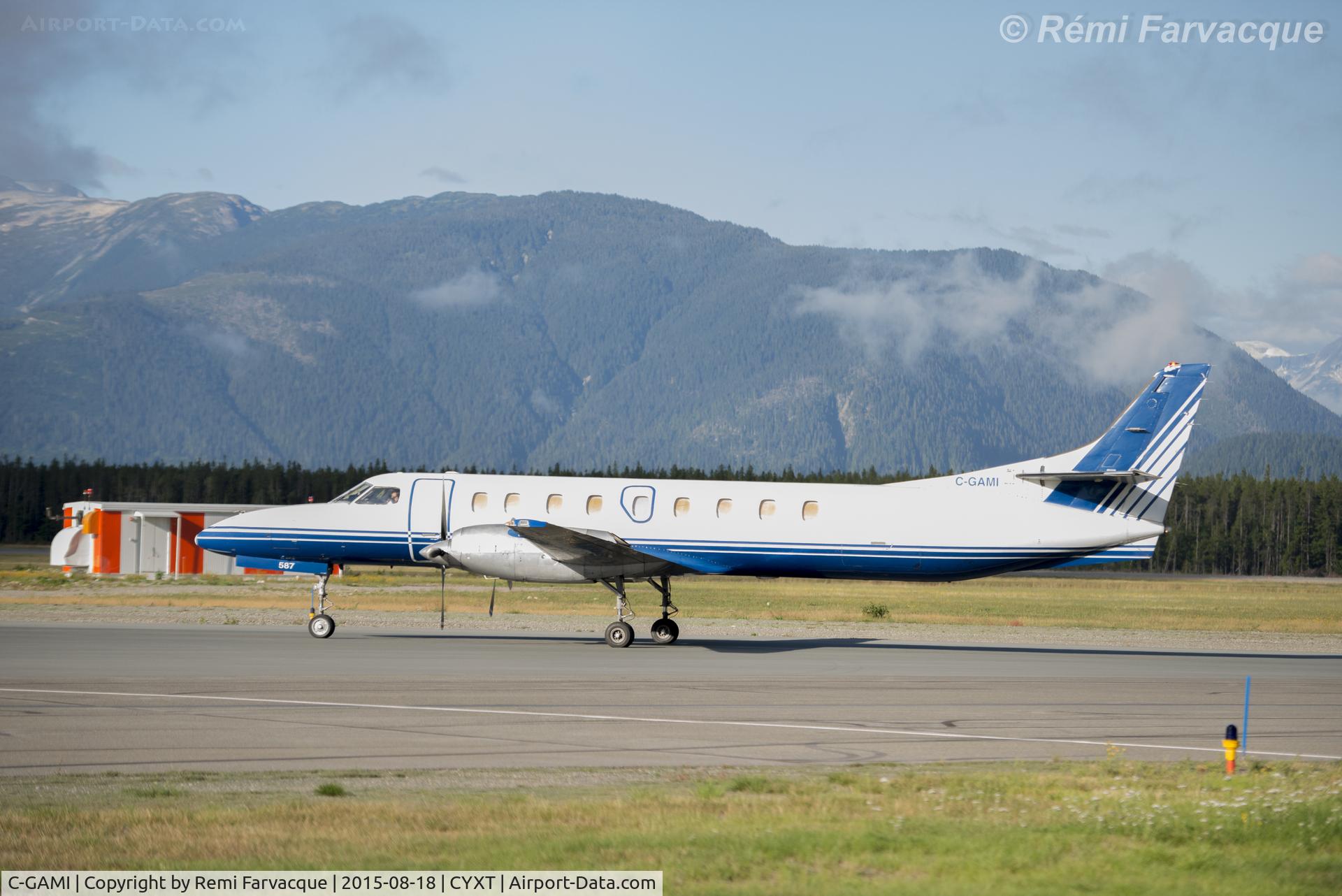 C-GAMI, 1984 Fairchild SA-227AC Metro III C/N AC-587, Just landed and taxied to fuel up.