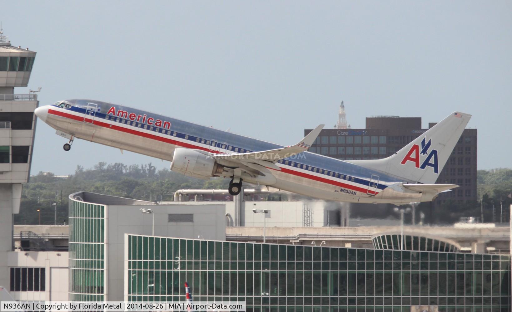 N936AN, 2000 Boeing 737-823 C/N 29532, American