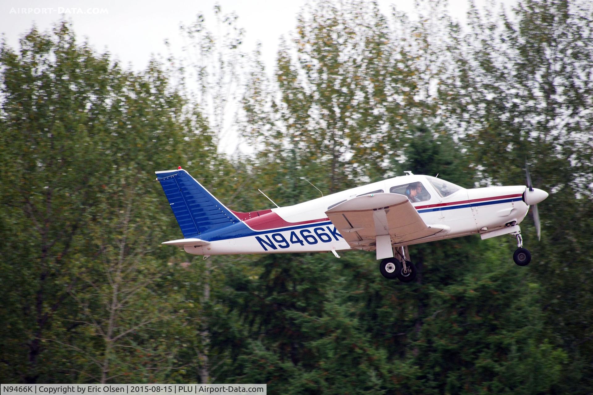 N9466K, 1976 Piper PA-28R-200 C/N 28R-7635244, 1976 Piper after takeoff from Thun Field.