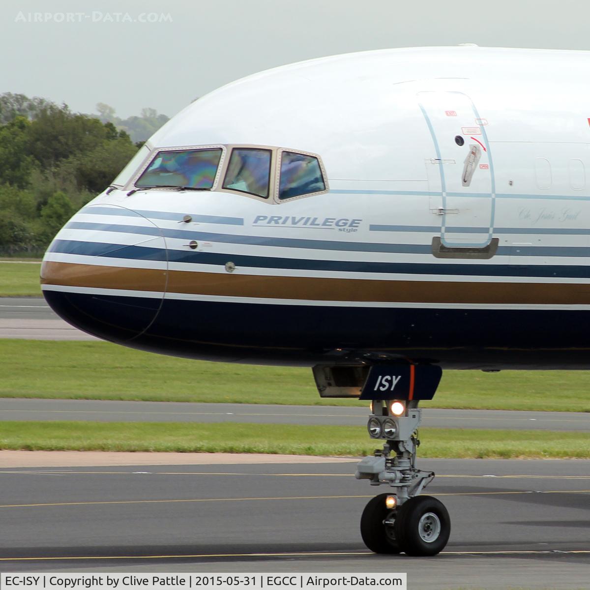 EC-ISY, 1993 Boeing 757-256 C/N 26241, Close-up nose detail at Manchester EGCC