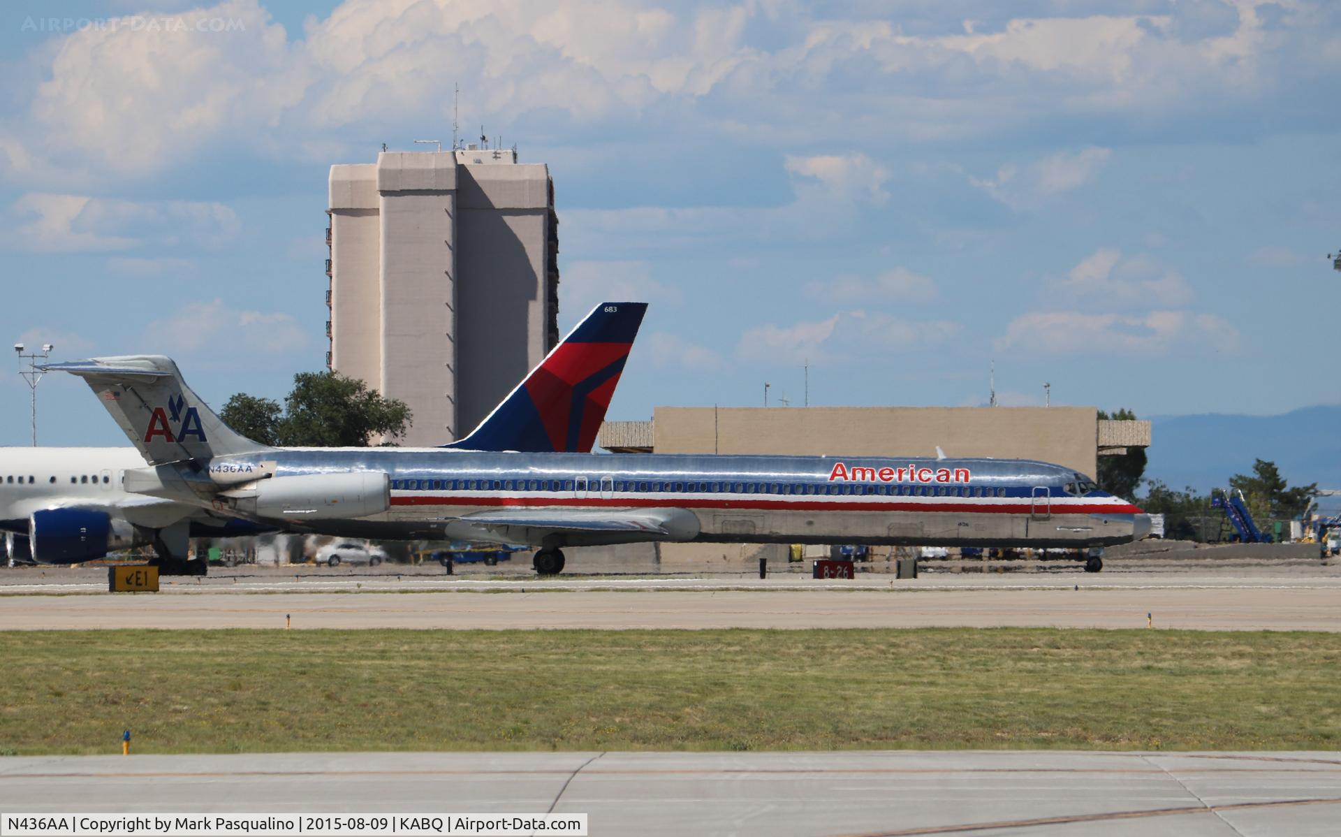 N436AA, 1987 McDonnell Douglas MD-83 (DC-9-83) C/N 49454, MD-83