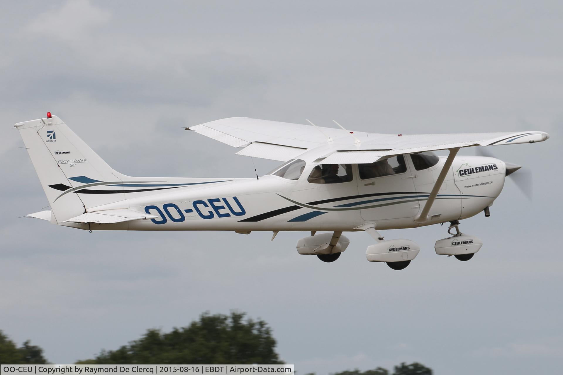 OO-CEU, 2006 Cessna 172S C/N 172S10199, Take-off at Schaffen Fly-in.