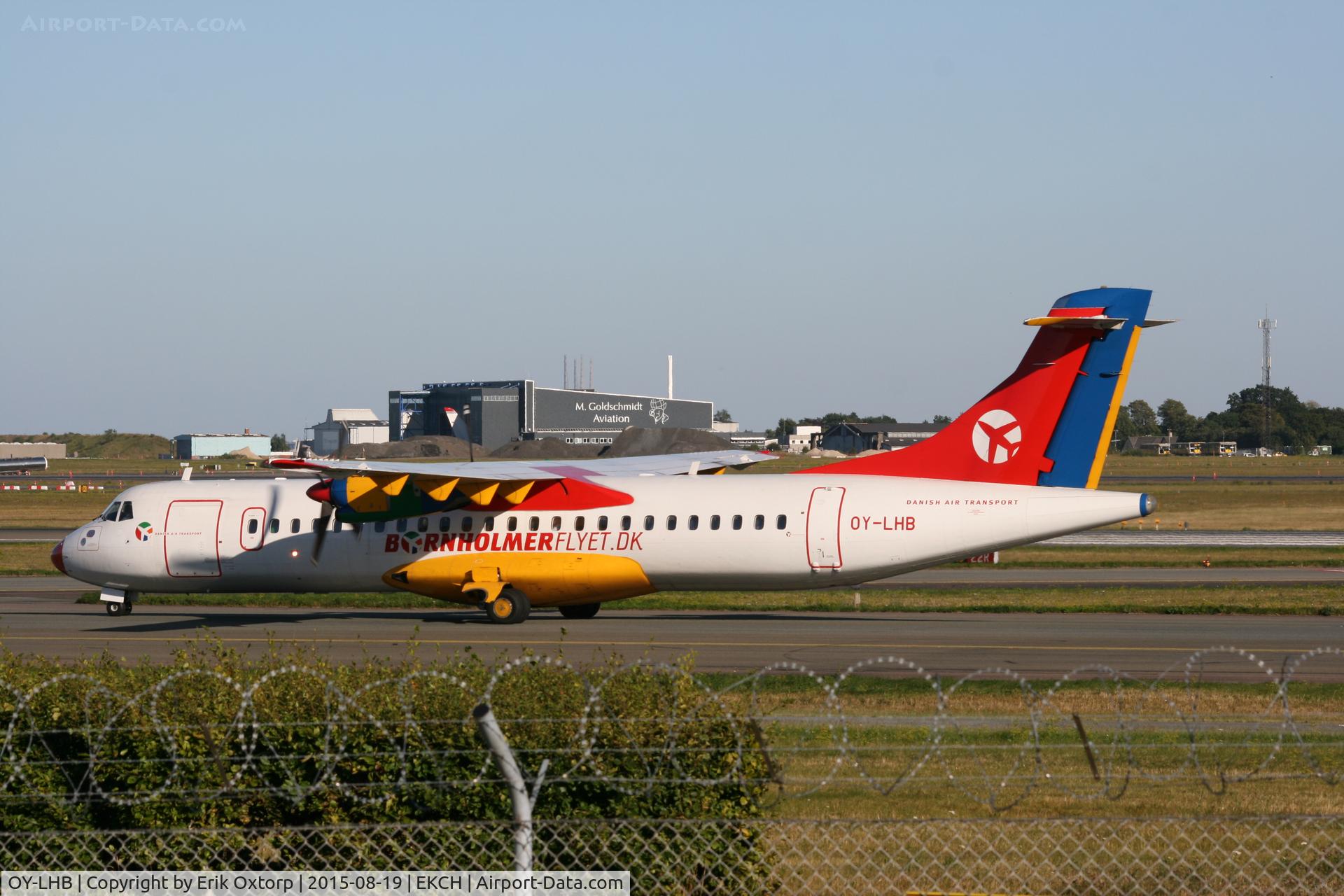 OY-LHB, 1997 ATR 72-202 C/N 496, Arrived rw 04L