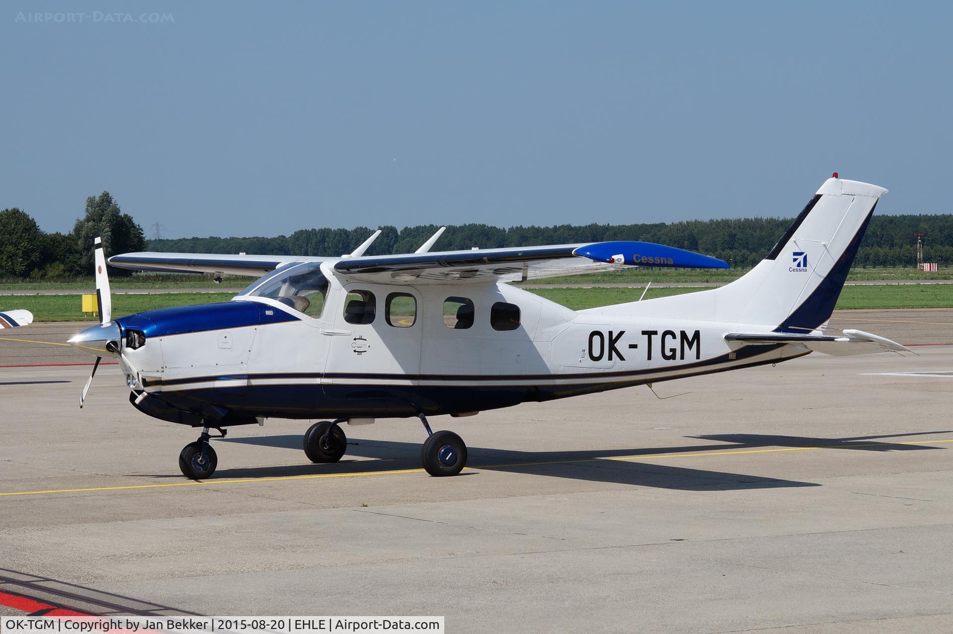 OK-TGM, 1979 Cessna P210N Pressurised Centurion C/N P21000328, Lelystad Airport