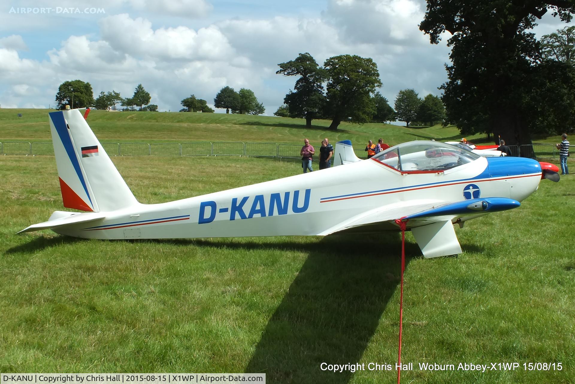 D-KANU, Schleicher ASK-16 C/N 16023, International Moth Rally at Woburn Abbey 15/08/15