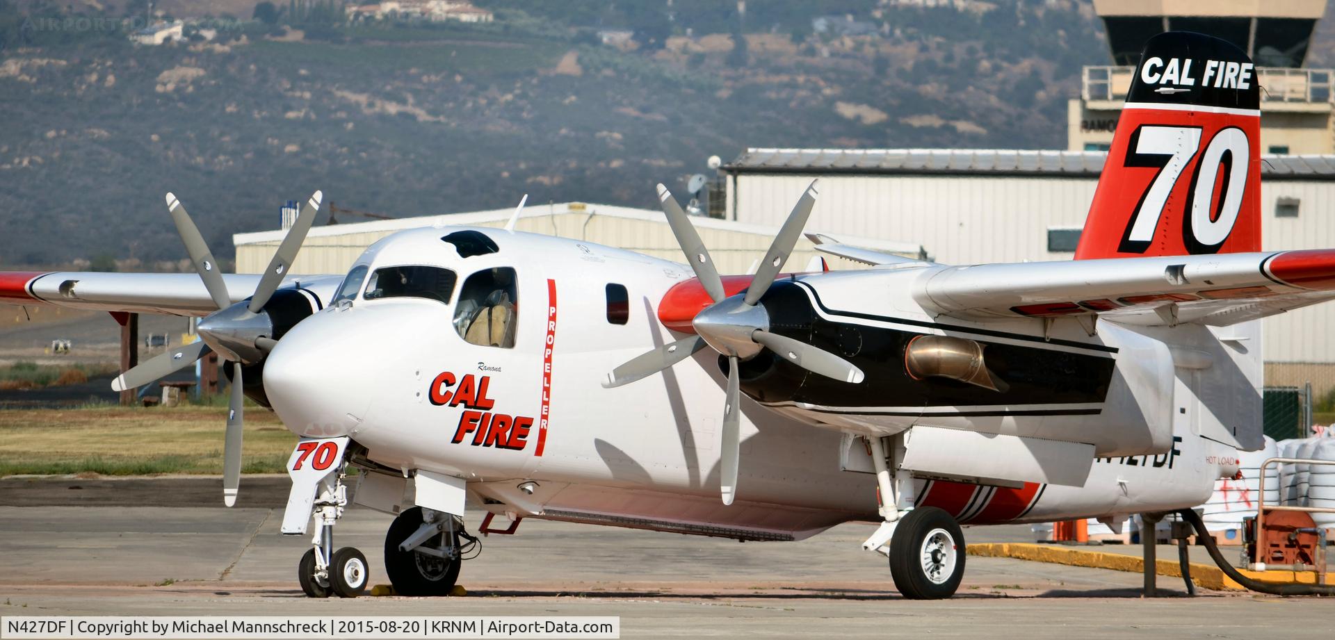 N427DF, Grumman TS-2A Tracker C/N 136641, Parked waiting for a Call